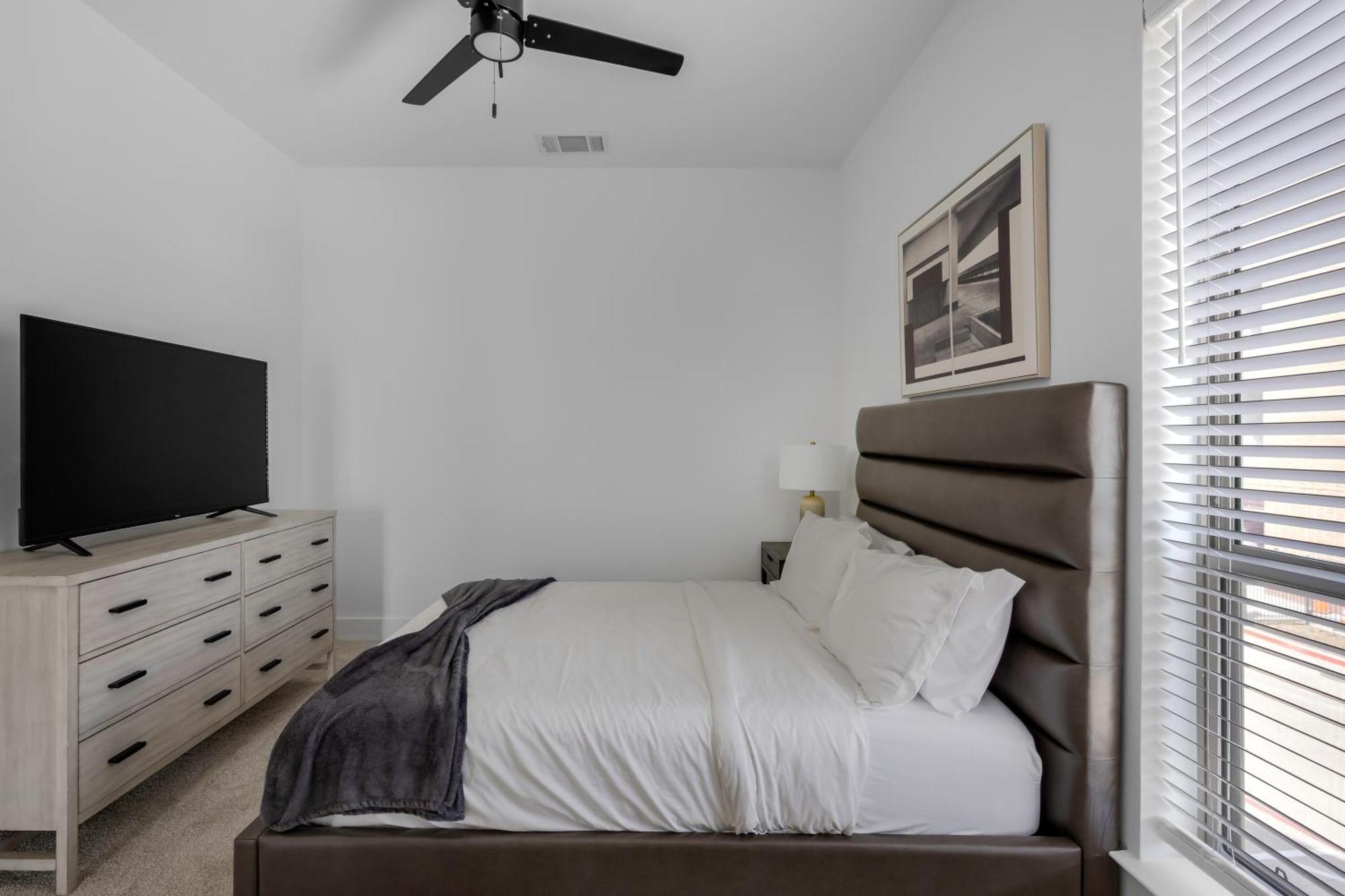 Railyard Apartments By Barsala Denton Habitación foto