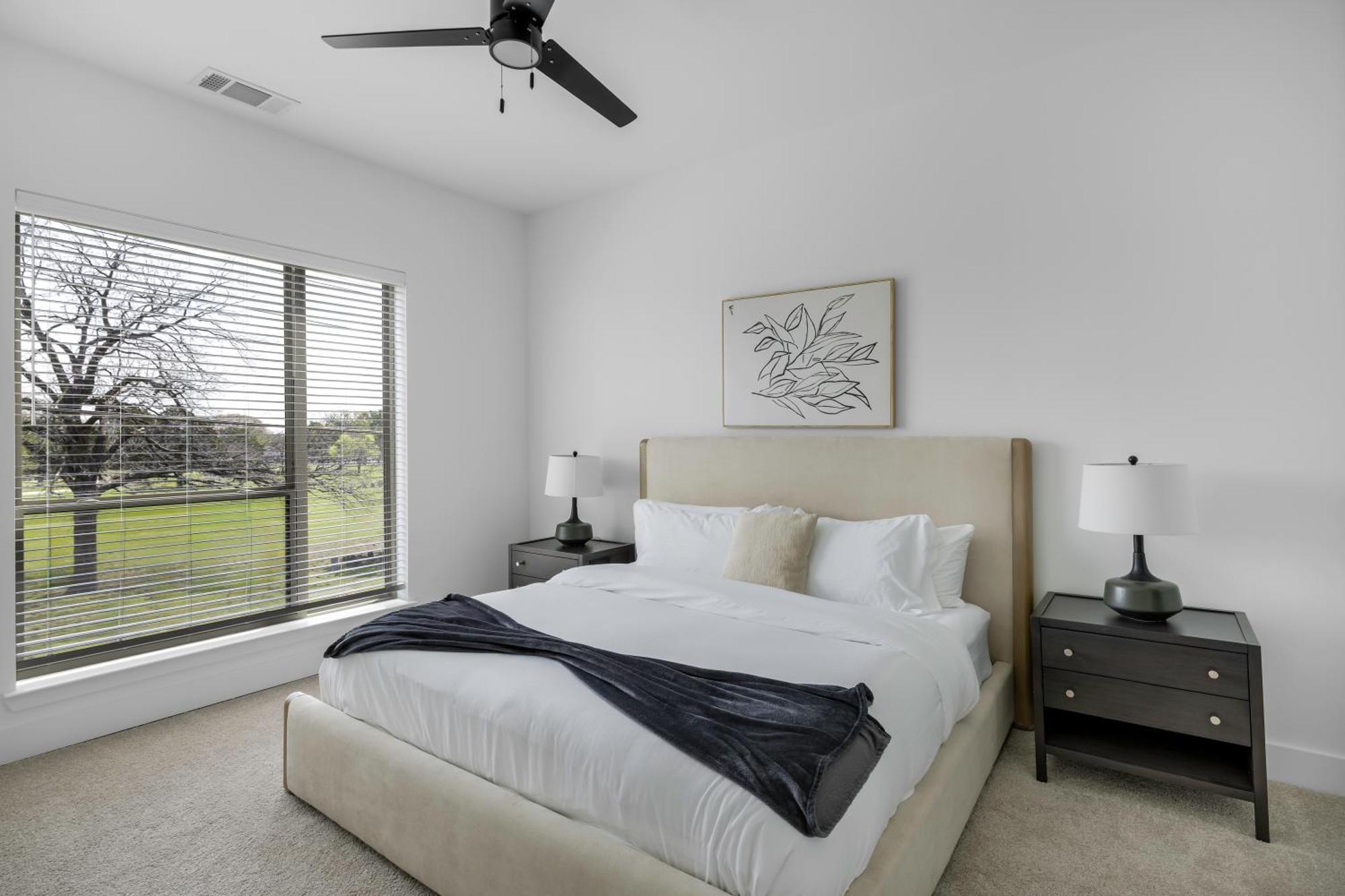 Railyard Apartments By Barsala Denton Habitación foto
