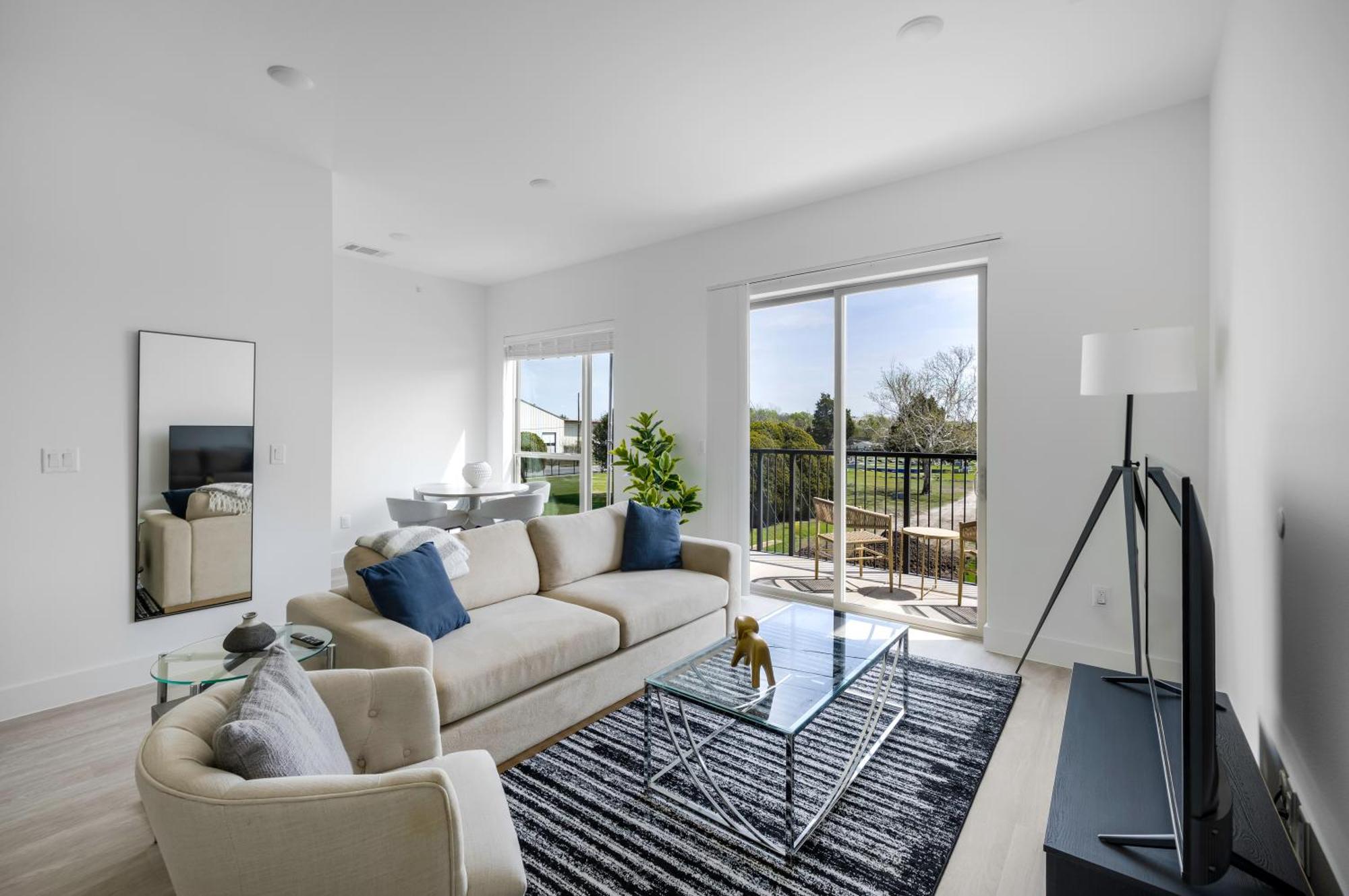 Railyard Apartments By Barsala Denton Habitación foto
