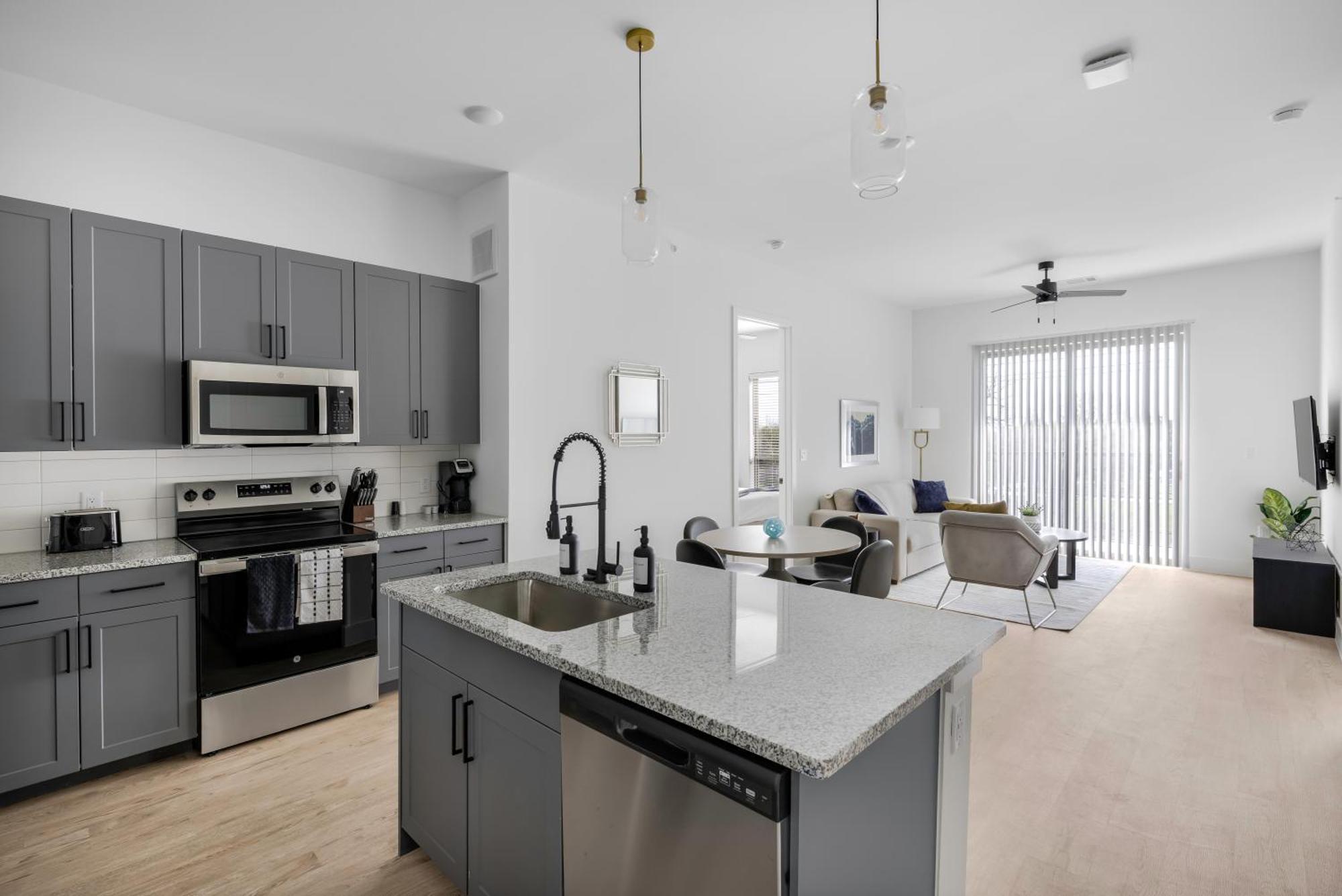 Railyard Apartments By Barsala Denton Habitación foto